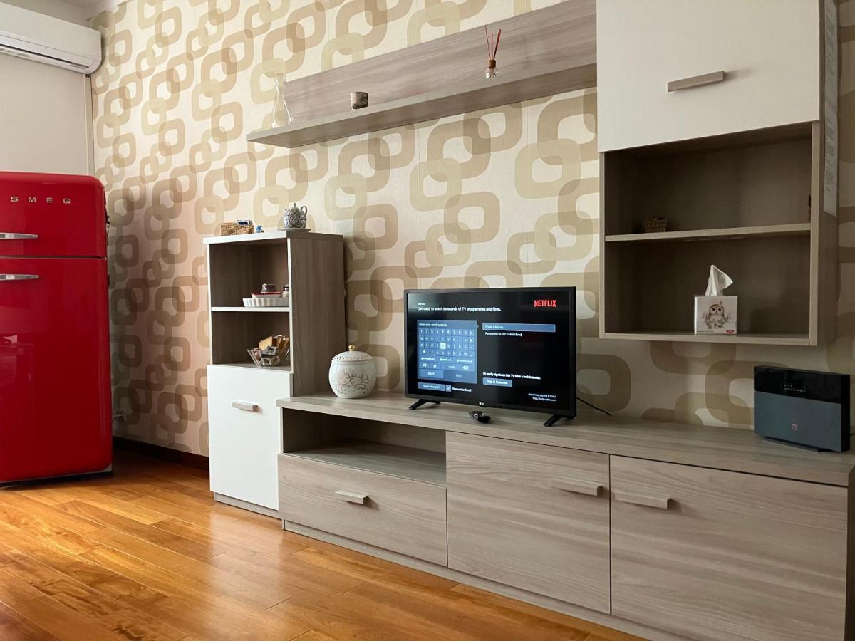 Apartament Splendido Bilocale Adiacente Metro M5 - Ca Granda Mediolan Zewnętrze zdjęcie